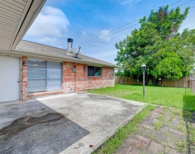 4739 Parkland Street Street - Photo Thumbnail 29
