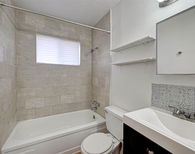 4739 Parkland Street Street - Photo Thumbnail 25