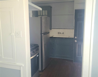 4414 Woodside Street - Photo Thumbnail 4