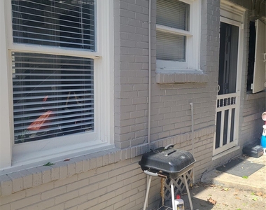 4414 Woodside Street - Photo Thumbnail 11