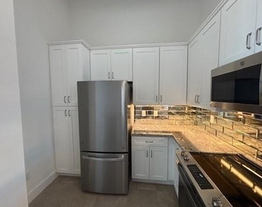 2102 Mechanic Street - Photo Thumbnail 4