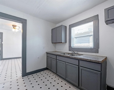 2217 Stevens Street - Photo Thumbnail 17