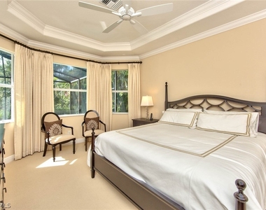 7755 Martino Circle - Photo Thumbnail 12
