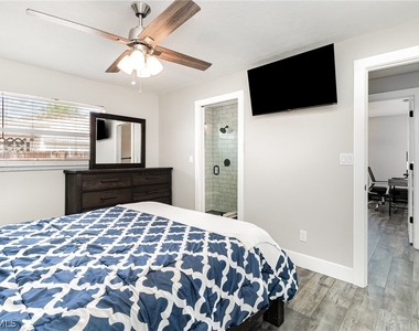 517 98th Avenue N - Photo Thumbnail 14