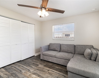 517 98th Avenue N - Photo Thumbnail 22
