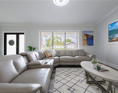 1932 Se 9th Terrace - Photo Thumbnail 16