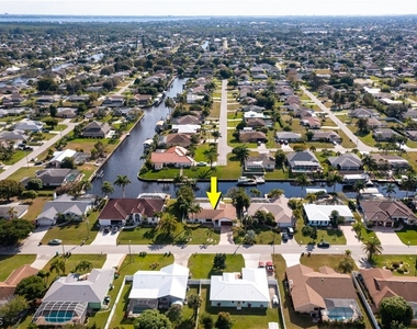1932 Se 9th Terrace - Photo Thumbnail 4