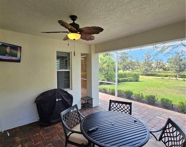 10518 Avila Circle - Photo Thumbnail 6