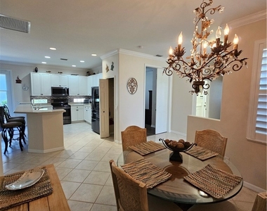 10518 Avila Circle - Photo Thumbnail 13