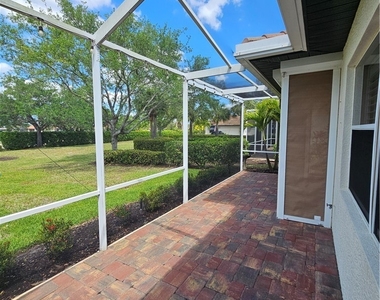 10518 Avila Circle - Photo Thumbnail 22
