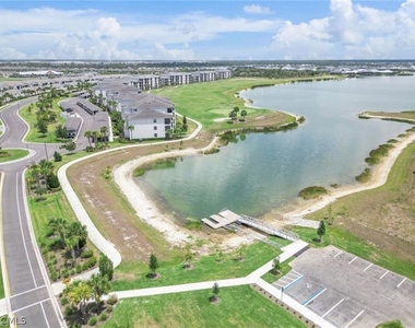 43000 Greenway Boulevard - Photo Thumbnail 3