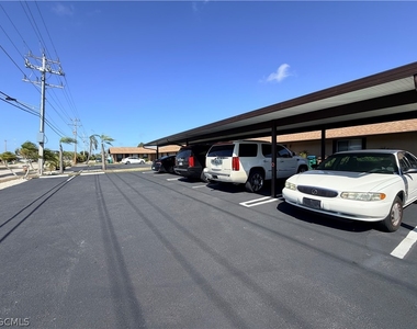 823 Gleason Parkway - Photo Thumbnail 23