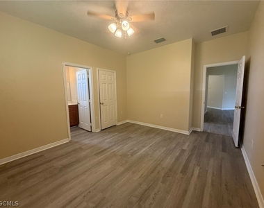 102 Cultural Park Boulevard S - Photo Thumbnail 12