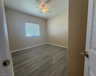 102 Cultural Park Boulevard S - Photo Thumbnail 9