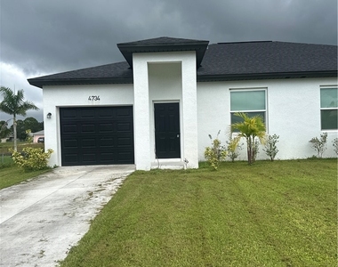 4734 22nd Street Sw - Photo Thumbnail 1