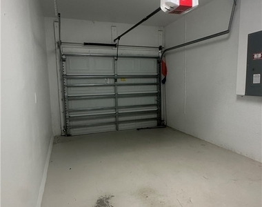 4734 22nd Street Sw - Photo Thumbnail 3