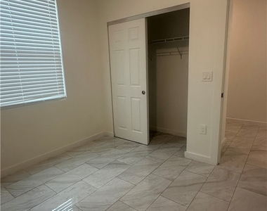 4734 22nd Street Sw - Photo Thumbnail 4