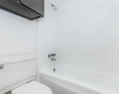 4400 Memorial Drive - Photo Thumbnail 17