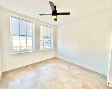 2102 Mechanic Street - Photo Thumbnail 5