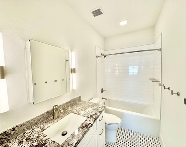 2102 Mechanic Street - Photo Thumbnail 7