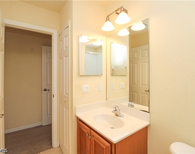 9051 Gervais Circle - Photo Thumbnail 23