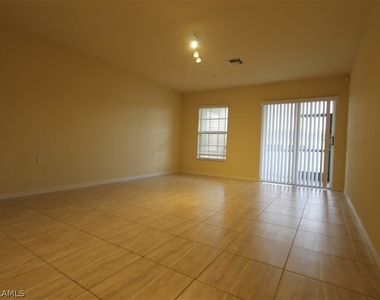 9051 Gervais Circle - Photo Thumbnail 16