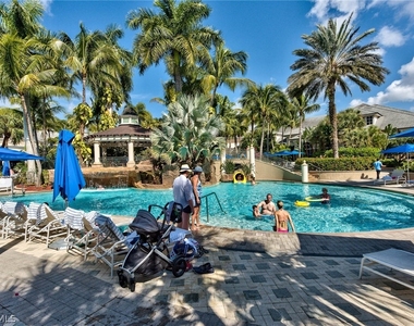 9242 Tesoro Lane - Photo Thumbnail 38