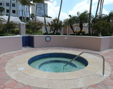 8231 Bay Colony Drive - Photo Thumbnail 31