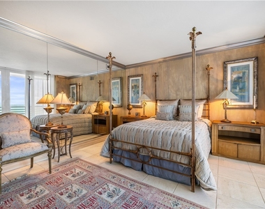 8231 Bay Colony Drive - Photo Thumbnail 26