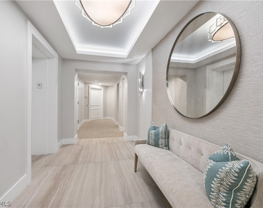 8231 Bay Colony Drive - Photo Thumbnail 3