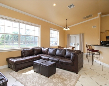2310 2nd Avenue Se - Photo Thumbnail 12