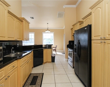 2310 2nd Avenue Se - Photo Thumbnail 18