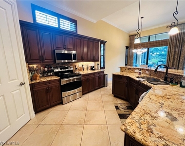 15903 Secoya Reserve Circle - Photo Thumbnail 6