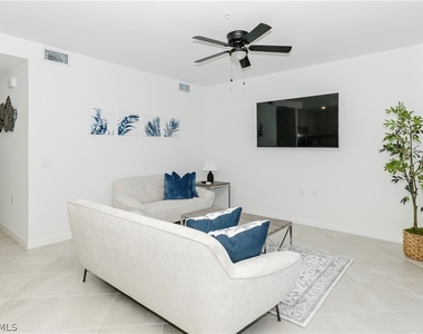 5583 Double Eagle Circle - Photo Thumbnail 10