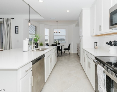 5583 Double Eagle Circle - Photo Thumbnail 3
