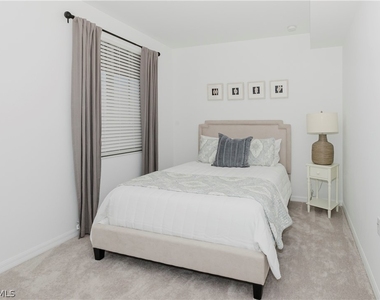 5583 Double Eagle Circle - Photo Thumbnail 19