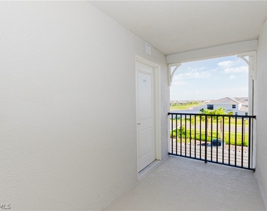5583 Double Eagle Circle - Photo Thumbnail 23