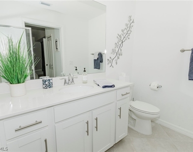 5583 Double Eagle Circle - Photo Thumbnail 18