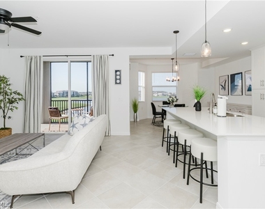 5583 Double Eagle Circle - Photo Thumbnail 7