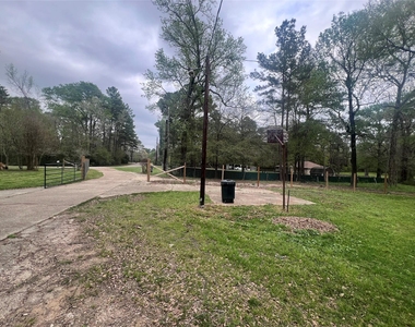 41517 S Brenda Lane - Photo Thumbnail 2
