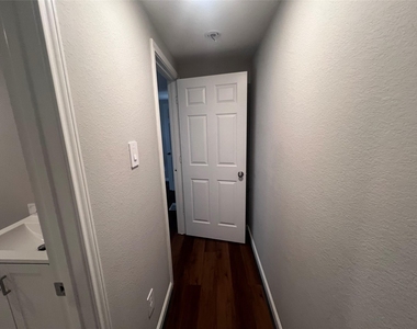 41517 S Brenda Lane - Photo Thumbnail 15
