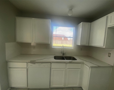 14007 Oleoke Lane - Photo Thumbnail 6