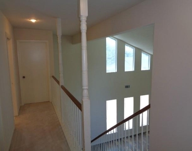 11815 Gardenglen Drive - Photo Thumbnail 8