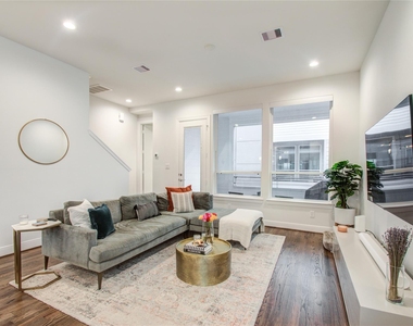 2717 Eado Grove Lane - Photo Thumbnail 13