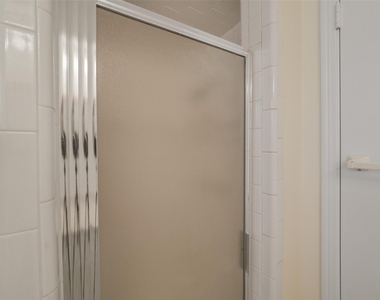 7818 Kleingreen Lane - Photo Thumbnail 36