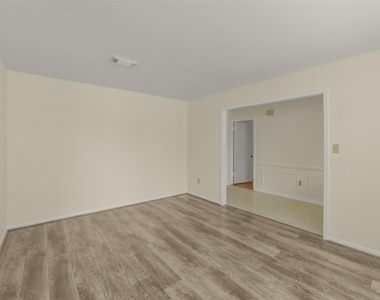 7818 Kleingreen Lane - Photo Thumbnail 24