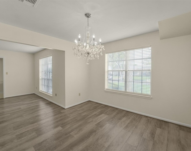7818 Kleingreen Lane - Photo Thumbnail 21
