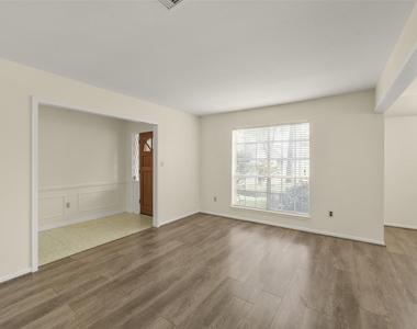 7818 Kleingreen Lane - Photo Thumbnail 27