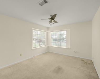 7818 Kleingreen Lane - Photo Thumbnail 30