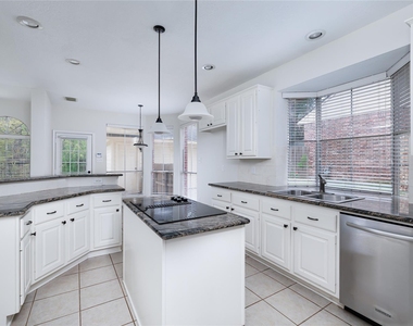 107 N Sunny Slope Circle - Photo Thumbnail 11